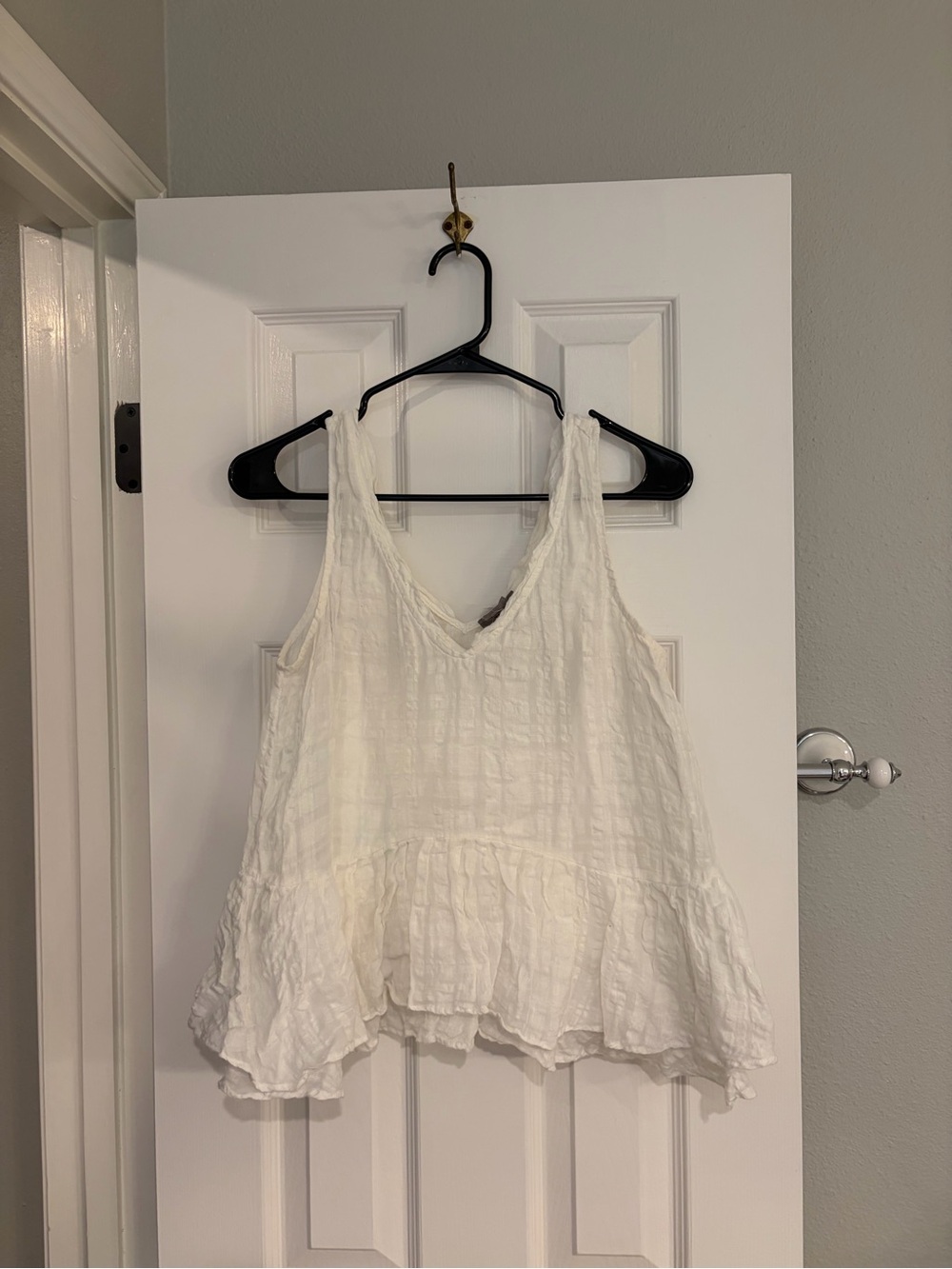 Anthropologie Vanessa Virginia White Gauze Peplum V Neck Tank 2P Petite